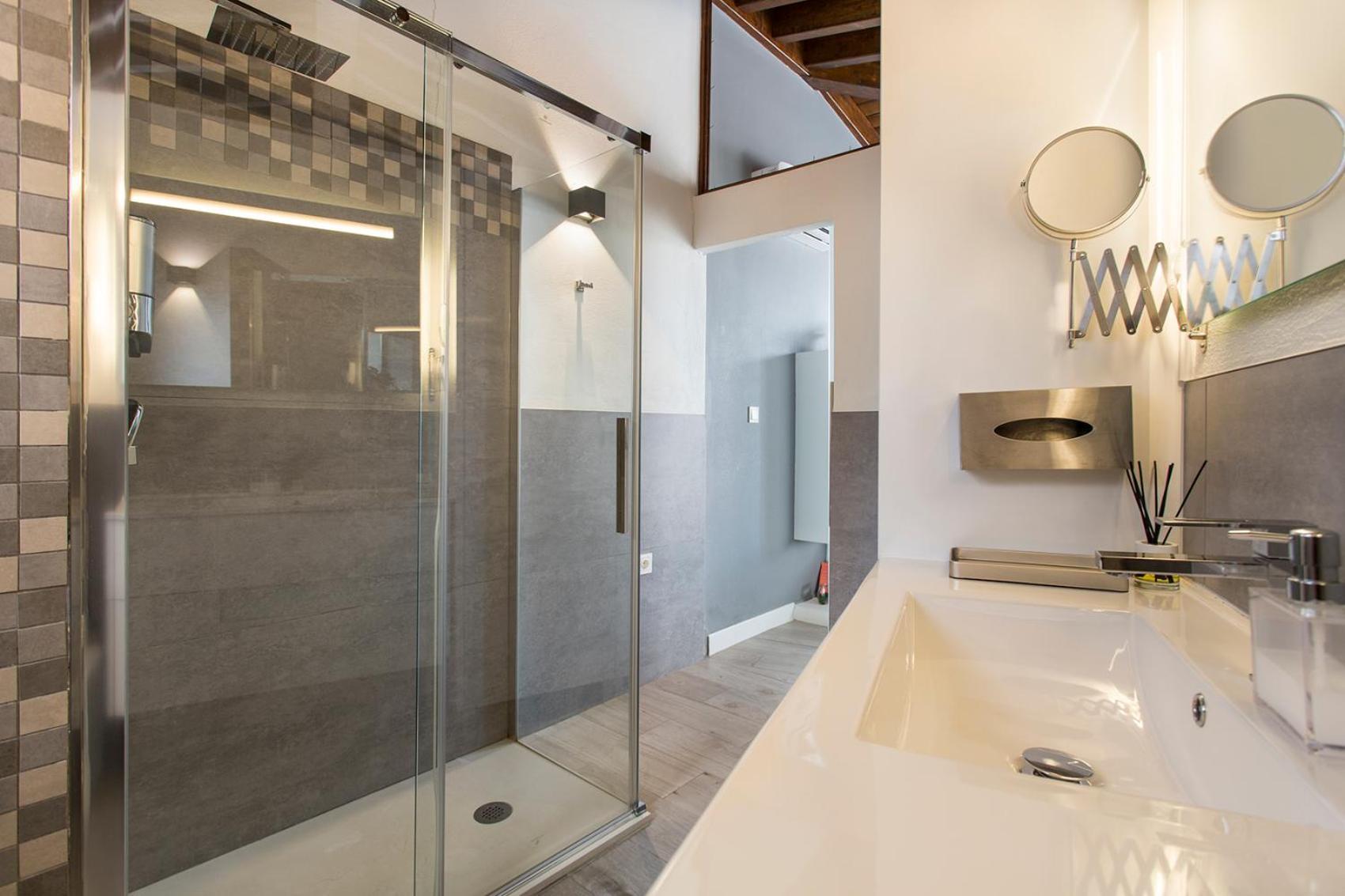 Apartamento Con Terraza Y Cochera Albaycin Granada Esterno foto